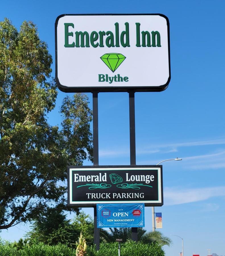 Emerald Inn & Lounge Blythe Exteriér fotografie